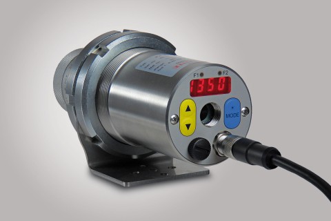 Trong các nhiệt kế tỷ lệ hiện đại, cả giá trị đo tỷ lệ và quang phổ cũng như cường độ tín hiệu đều được hiển thị và xuất ra.