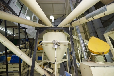 Compound feed